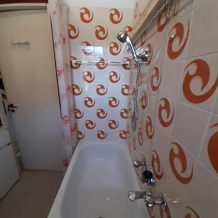 Lovely 1bedroom Central Valley Location Apartment Aosta